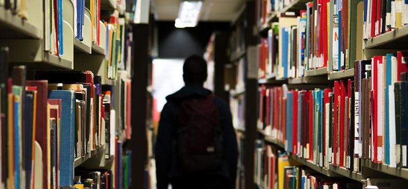 ¿Hay demasiados estudiantes universitarios en el mundo?