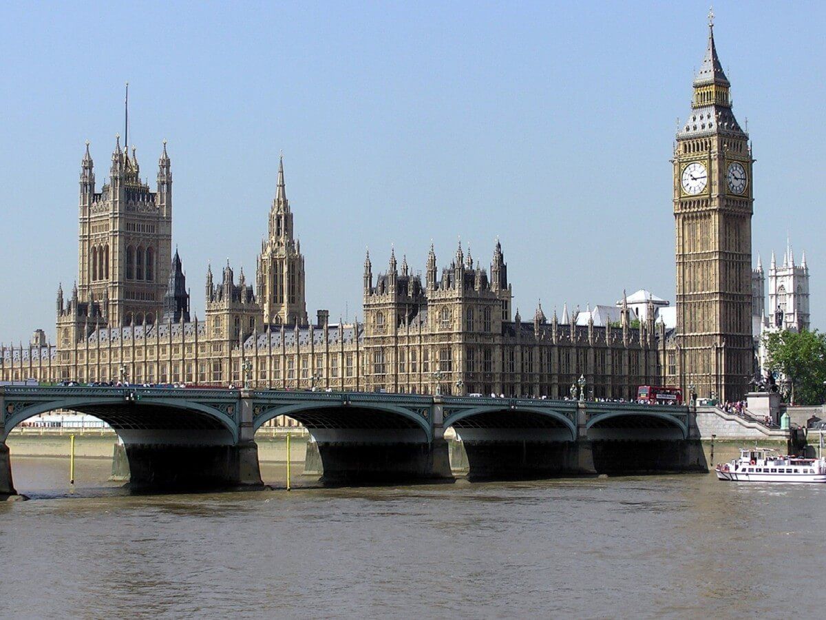 Fin de semana en Londres, Otro