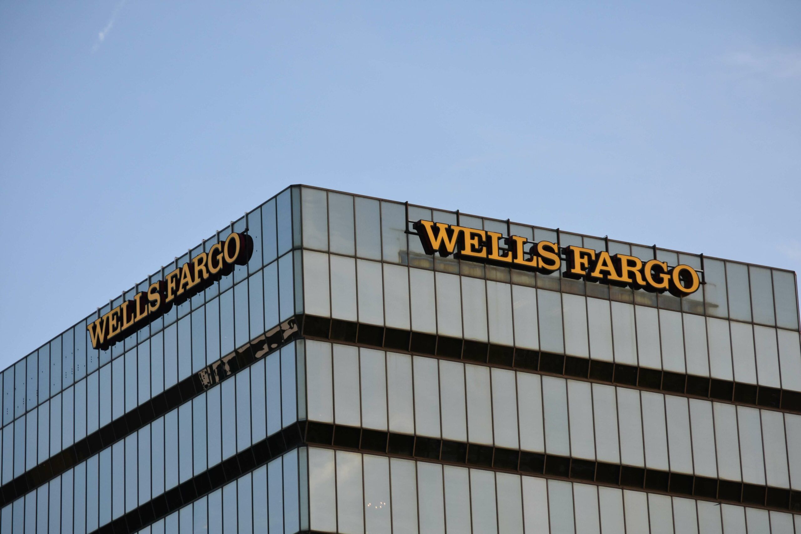 Investment Services Companies (ISCs): Legal Framework and Operational Keys in Spain