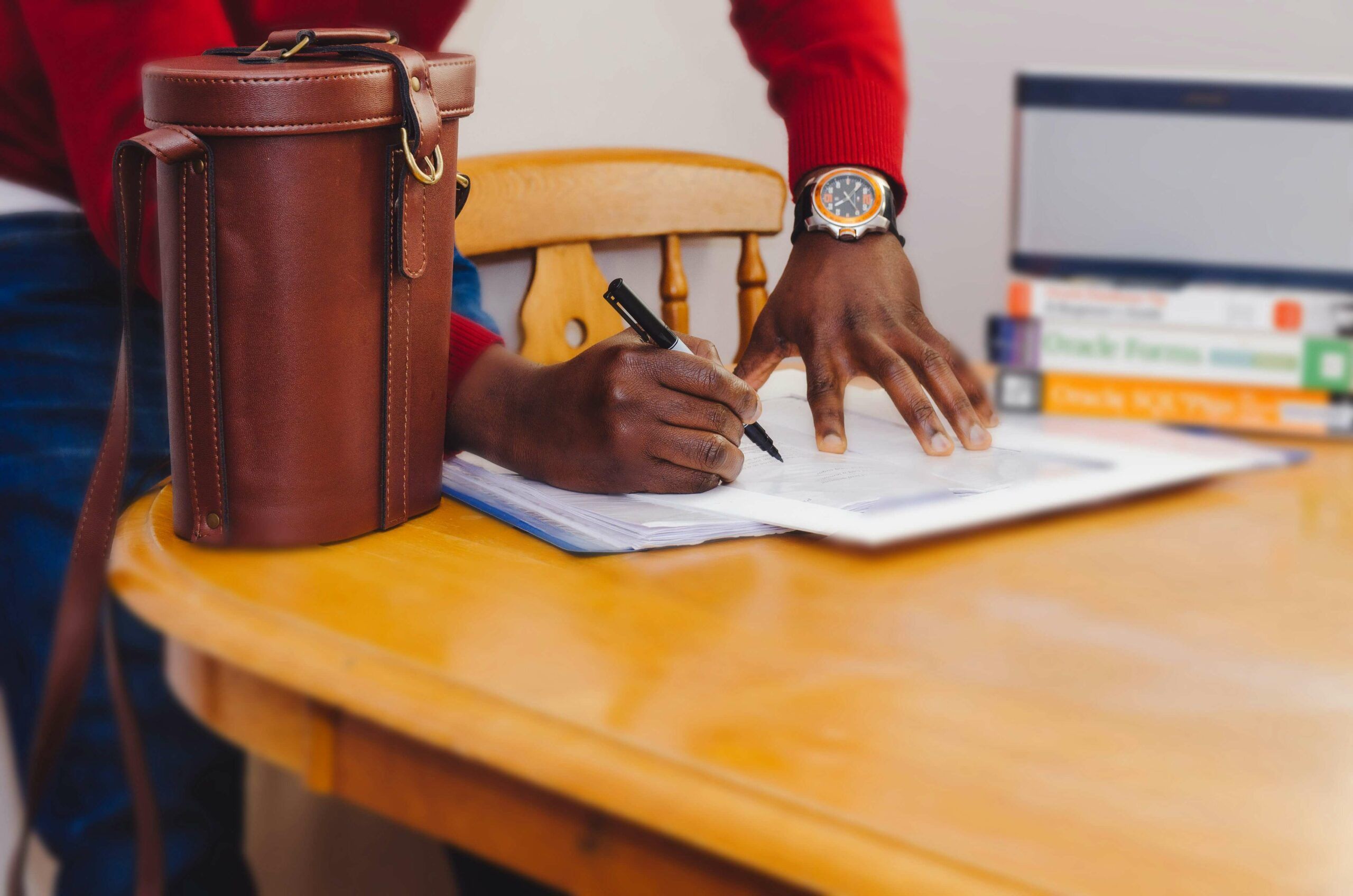 Contracts for Startups: Common Mistakes and Tips for Entrepreneurs