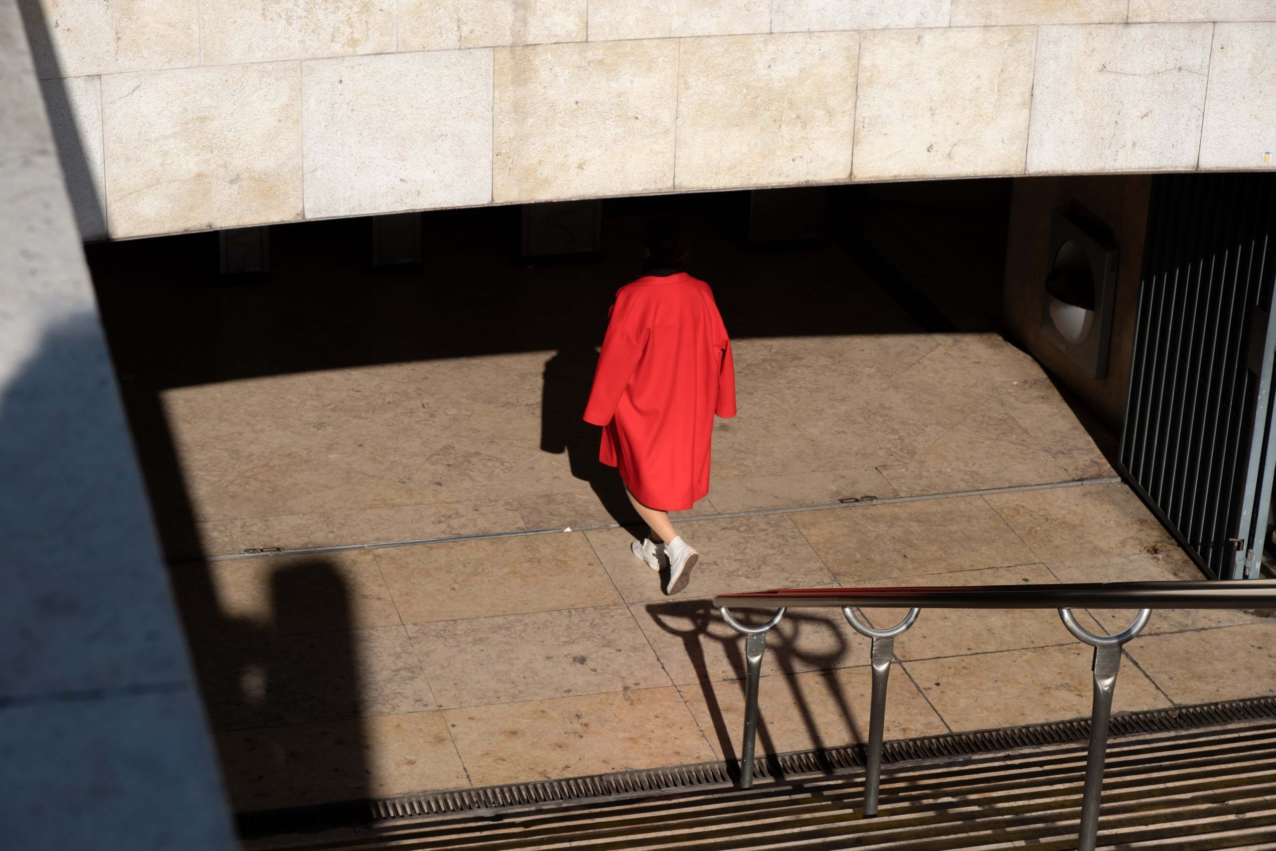 The convening of meetings in acephalous companies